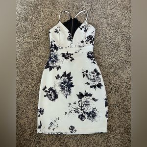 Windsor white dress with navy flowers
